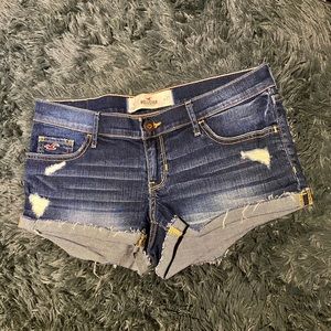 2/$25 🌸Hollister Shorts